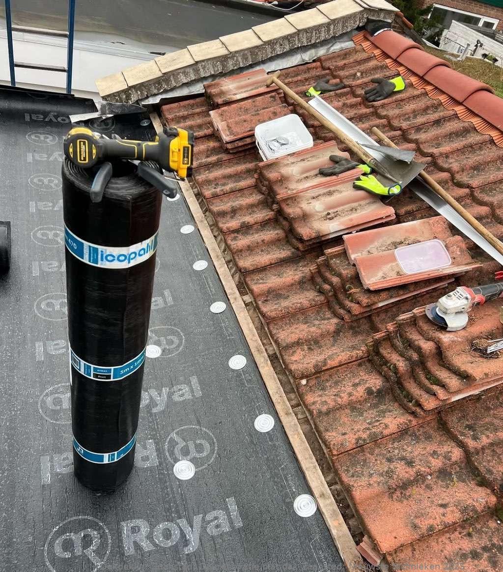Dakrenovatie Van Plat Dak Zaanstad